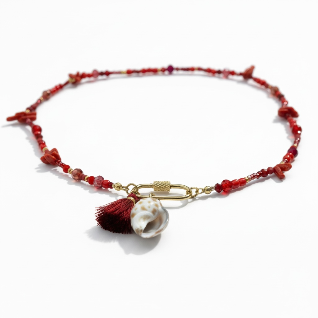 Collier Cairns
